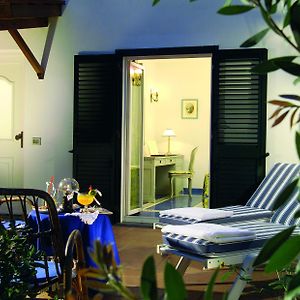 Punta Molino Beach Resort & Spa